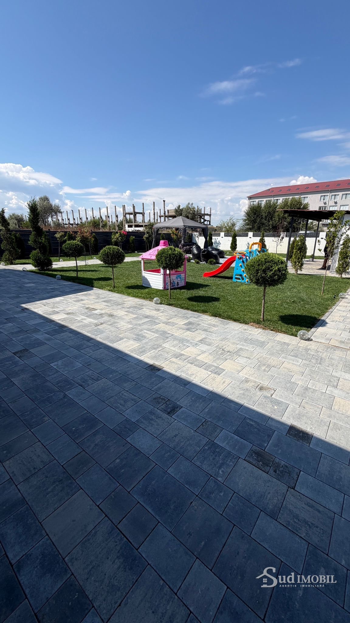 Se vinde casã nouã,regiunea-Focșa